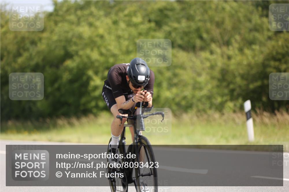 22.06.2025 - Viking Triathlon Yannick Fuchs http://msf.ph/oto/8093423 22.06.2025 11:18:07 Radfahren 87, 147, 193, 206, 207, 429, 543 meine-sportfotos.de
