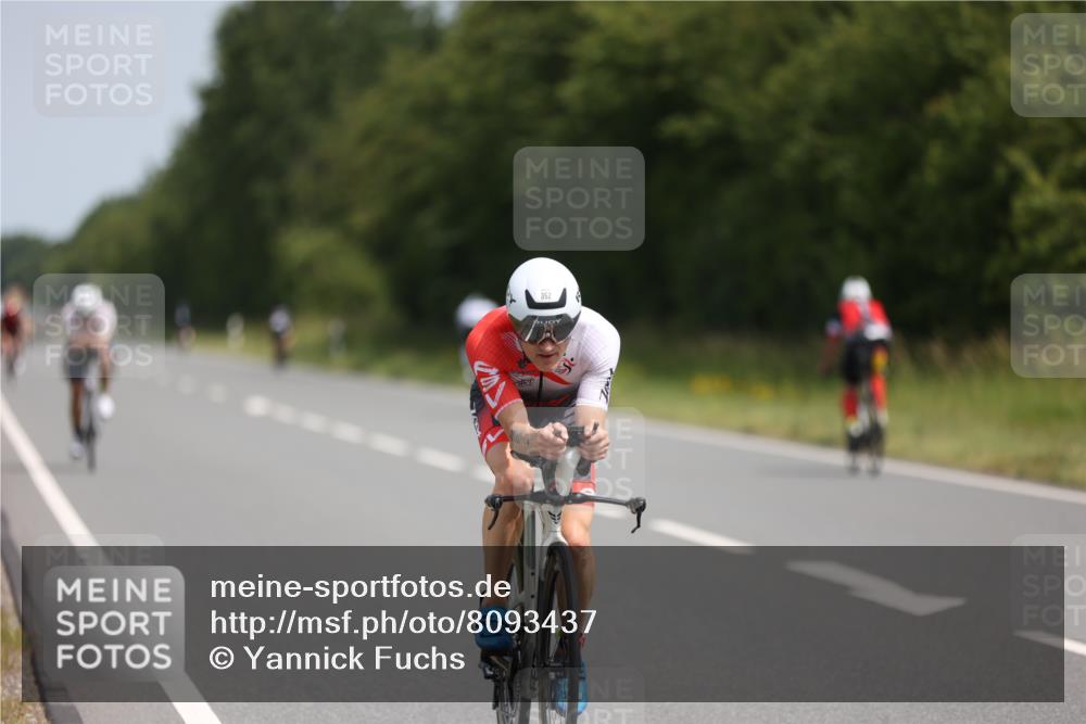 22.06.2025 - Viking Triathlon Yannick Fuchs http://msf.ph/oto/8093437 22.06.2025 11:55:54 Radfahren 28, 184, 217, 318, 352, 459, 519, 625, 635 meine-sportfotos.de