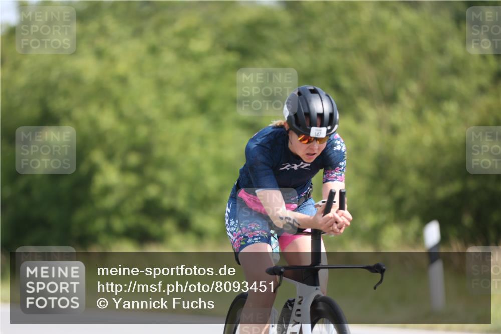 22.06.2025 - Viking Triathlon Yannick Fuchs http://msf.ph/oto/8093451 22.06.2025 11:18:16 Radfahren 63, 147, 206, 264, 543, 612 meine-sportfotos.de