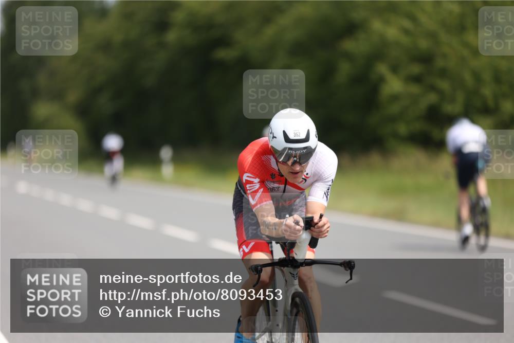 22.06.2025 - Viking Triathlon Yannick Fuchs http://msf.ph/oto/8093453 22.06.2025 11:55:55 Radfahren 184, 217, 245, 318, 352, 459, 625, 635 meine-sportfotos.de