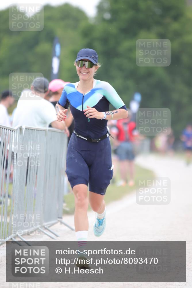 22.06.2025 - Viking Triathlon H.Heesch http://msf.ph/oto/8093470 22.06.2025 16:05:42 Laufen 123, 155 meine-sportfotos.de