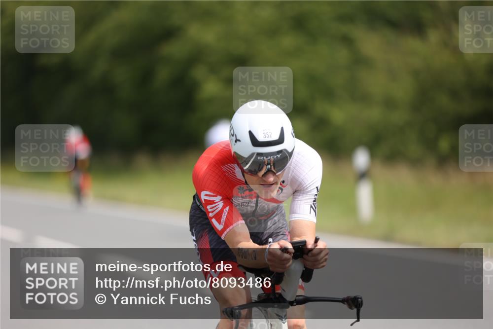 22.06.2025 - Viking Triathlon Yannick Fuchs http://msf.ph/oto/8093486 22.06.2025 11:55:55 Radfahren 184, 217, 245, 318, 352, 459, 625, 635 meine-sportfotos.de