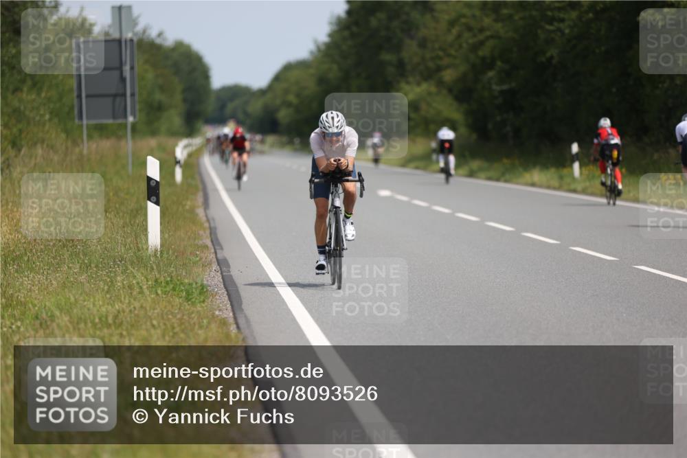 22.06.2025 - Viking Triathlon Yannick Fuchs http://msf.ph/oto/8093526 22.06.2025 11:55:56 Radfahren 184, 217, 245, 318, 352, 459, 625 meine-sportfotos.de
