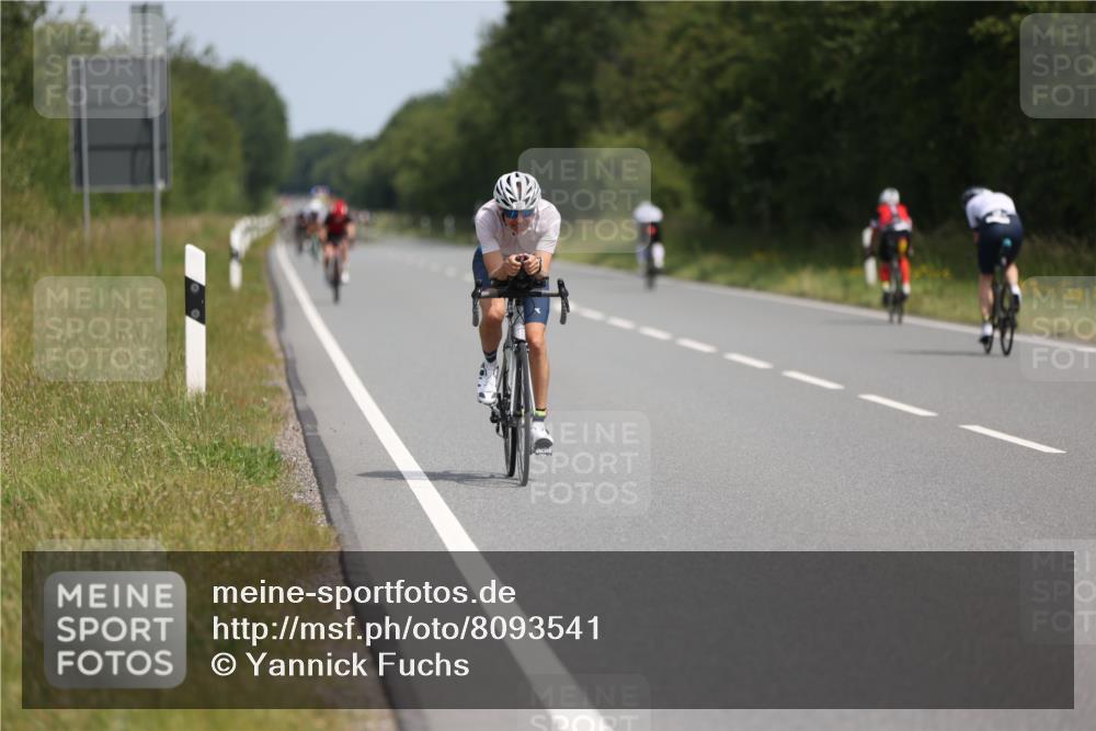 22.06.2025 - Viking Triathlon Yannick Fuchs http://msf.ph/oto/8093541 22.06.2025 11:55:57 Radfahren 217, 245, 318, 352, 459, 499, 625 meine-sportfotos.de