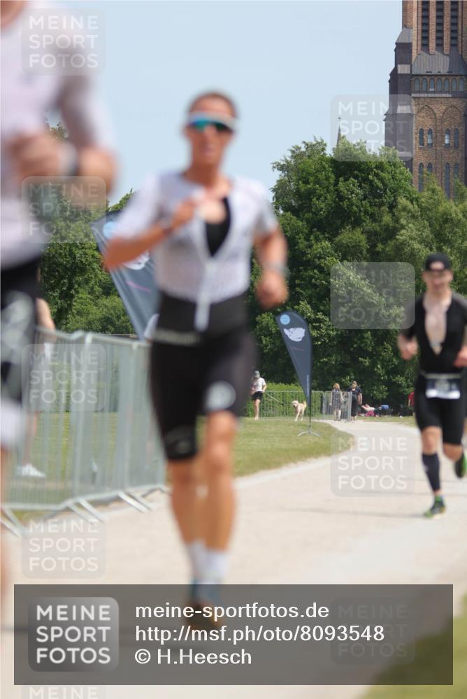 22.06.2025 - Viking Triathlon H.Heesch http://msf.ph/oto/8093548 22.06.2025 13:03:43 Laufen 30, 464, 508, 510 meine-sportfotos.de