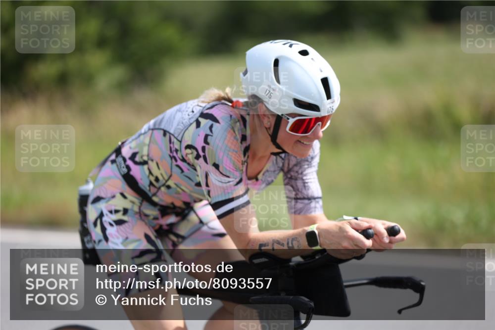 22.06.2025 - Viking Triathlon Yannick Fuchs http://msf.ph/oto/8093557 22.06.2025 11:18:42 Radfahren 175, 200, 602 meine-sportfotos.de