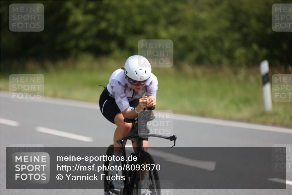 22.06.2025 - Viking Triathlon Yannick Fuchs http://msf.ph/oto/8093570 22.06.2025 11:18:45 Radfahren 175, 200, 438, 602 meine-sportfotos.de