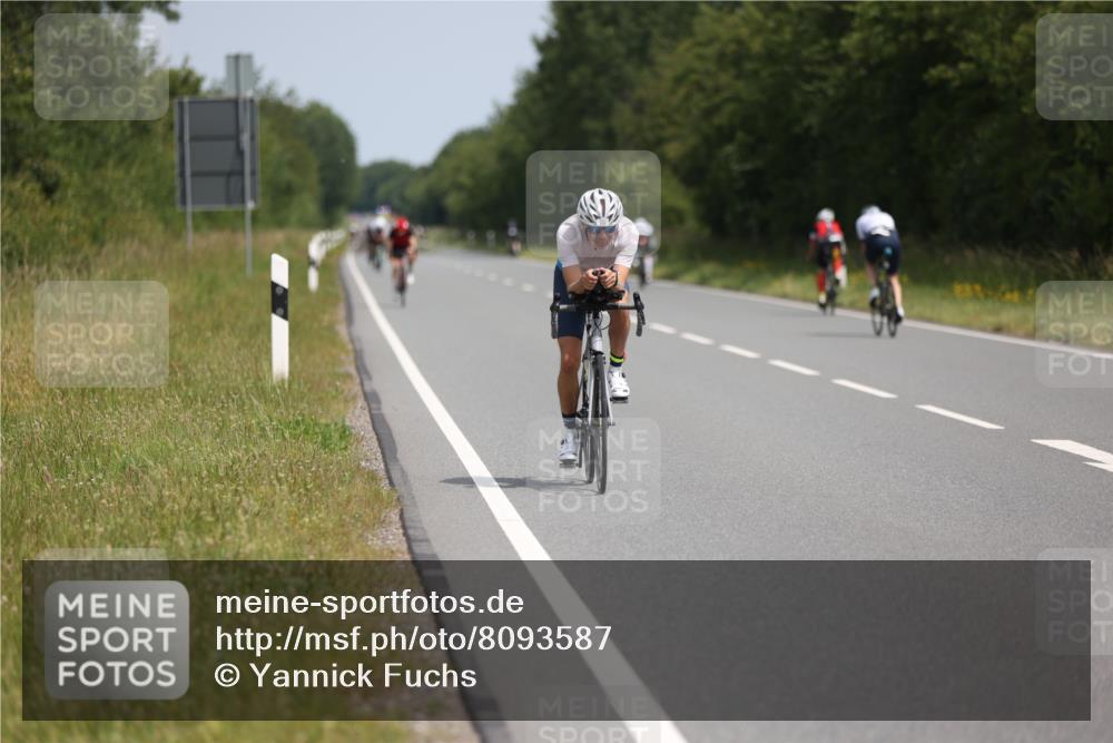 22.06.2025 - Viking Triathlon Yannick Fuchs http://msf.ph/oto/8093587 22.06.2025 11:55:57 Radfahren 217, 245, 318, 352, 459, 499, 625 meine-sportfotos.de
