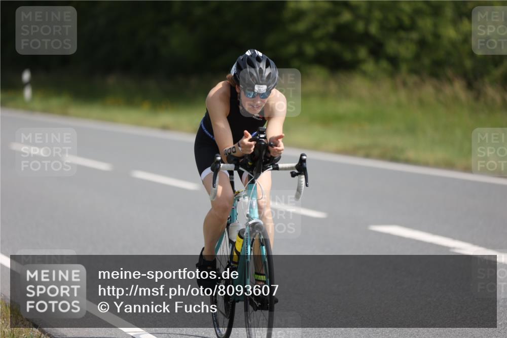 22.06.2025 - Viking Triathlon Yannick Fuchs http://msf.ph/oto/8093607 22.06.2025 11:18:47 Radfahren 200, 438, 602 meine-sportfotos.de