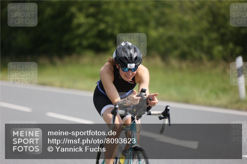 22.06.2025 - Viking Triathlon Yannick Fuchs http://msf.ph/oto/8093623 22.06.2025 11:18:47 Radfahren 200, 438, 602 meine-sportfotos.de