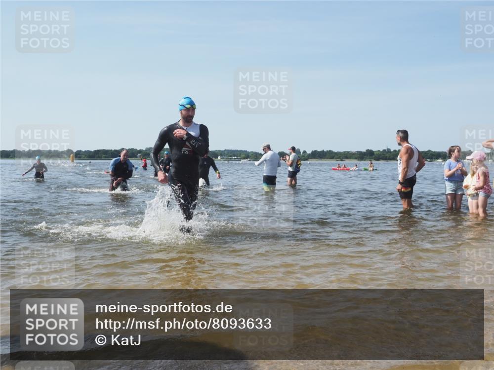 22.06.2025 - Viking Triathlon KatJ http://msf.ph/oto/8093633 22.06.2025 10:29:17 Schwimmen 7, 11, 30, 33, 243, 458, 612, 652 meine-sportfotos.de