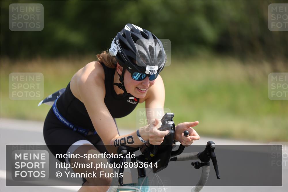 22.06.2025 - Viking Triathlon Yannick Fuchs http://msf.ph/oto/8093644 22.06.2025 11:18:48 Radfahren 200, 438, 602 meine-sportfotos.de