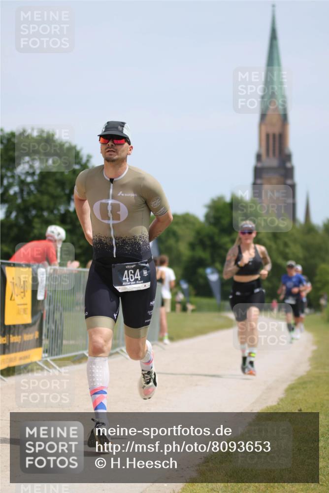 22.06.2025 - Viking Triathlon H.Heesch http://msf.ph/oto/8093653 22.06.2025 13:03:49 Laufen 30, 214, 464, 508, 602 meine-sportfotos.de