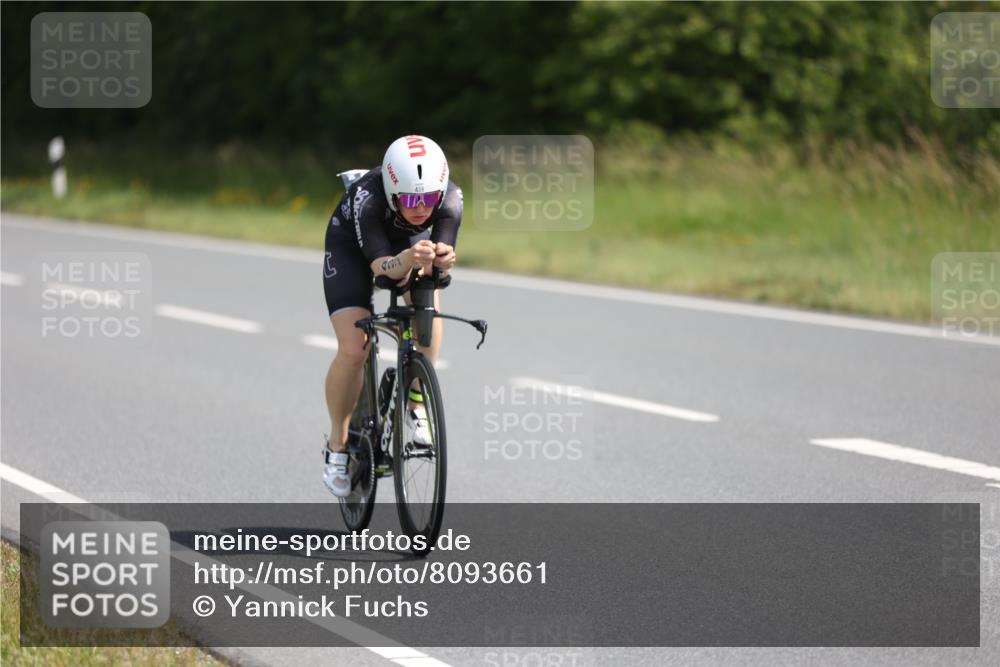 22.06.2025 - Viking Triathlon Yannick Fuchs http://msf.ph/oto/8093661 22.06.2025 11:18:54 Radfahren 4, 137, 438, 515 meine-sportfotos.de
