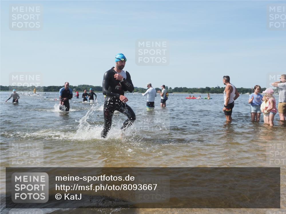 22.06.2025 - Viking Triathlon KatJ http://msf.ph/oto/8093667 22.06.2025 10:29:17 Schwimmen 7, 11, 30, 33, 243, 458, 612, 652 meine-sportfotos.de