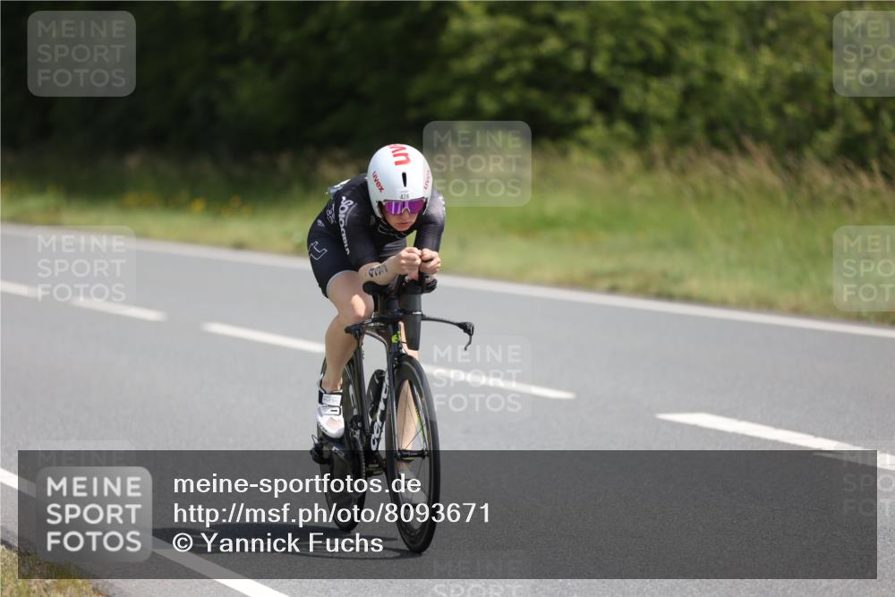 22.06.2025 - Viking Triathlon Yannick Fuchs http://msf.ph/oto/8093671 22.06.2025 11:18:54 Radfahren 4, 137, 438, 515 meine-sportfotos.de