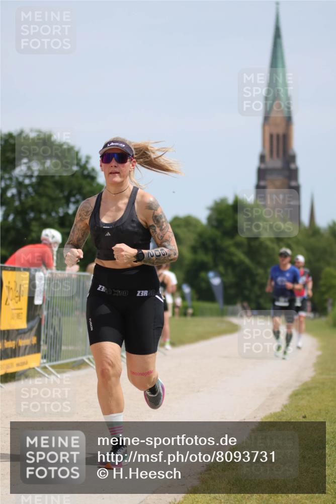 22.06.2025 - Viking Triathlon H.Heesch http://msf.ph/oto/8093731 22.06.2025 13:03:51 Laufen 214, 464, 508, 602 meine-sportfotos.de