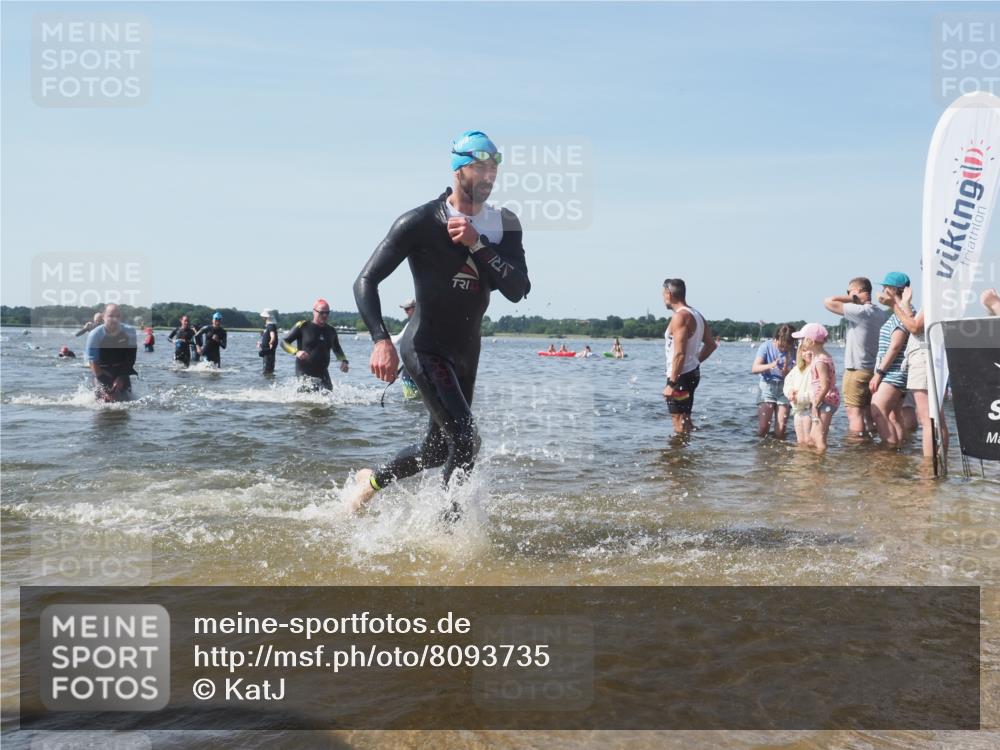 22.06.2025 - Viking Triathlon KatJ http://msf.ph/oto/8093735 22.06.2025 10:29:17 Schwimmen 7, 11, 30, 33, 243, 458, 612, 652 meine-sportfotos.de