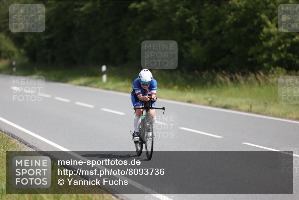 22.06.2025 - Viking Triathlon Yannick Fuchs http://msf.ph/oto/8093736 22.06.2025 11:19:02 Radfahren 4, 137, 190, 353, 374, 515, 641 meine-sportfotos.de