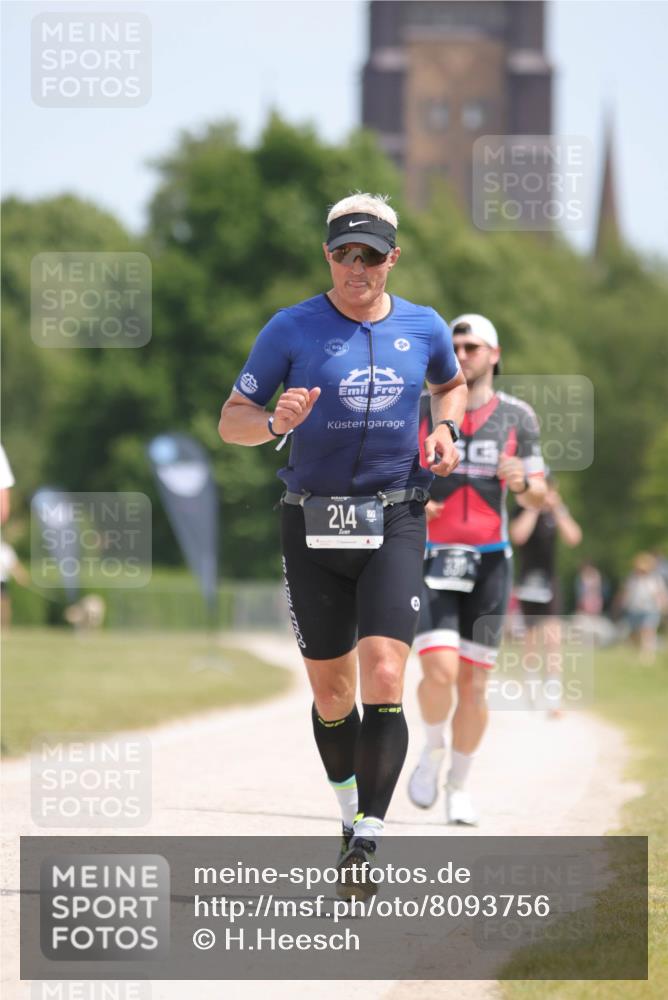 22.06.2025 - Viking Triathlon H.Heesch http://msf.ph/oto/8093756 22.06.2025 13:03:54 Laufen 214, 330, 602 meine-sportfotos.de