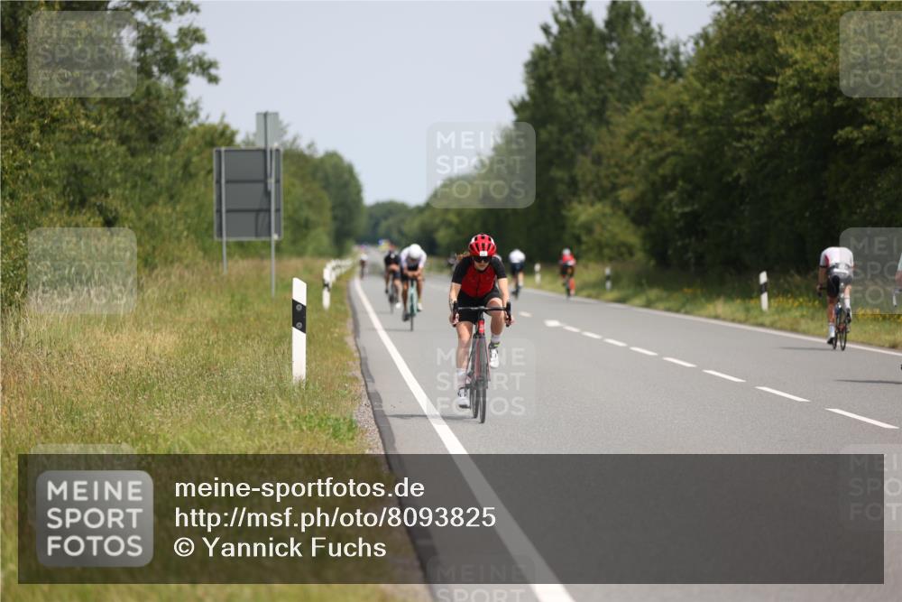 22.06.2025 - Viking Triathlon Yannick Fuchs http://msf.ph/oto/8093825 22.06.2025 11:56:04 Radfahren 125, 217, 245, 379, 499, 555 meine-sportfotos.de