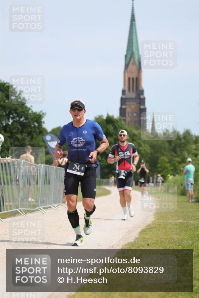 22.06.2025 - Viking Triathlon H.Heesch http://msf.ph/oto/8093829 22.06.2025 13:03:56 Laufen 214, 330, 602 meine-sportfotos.de