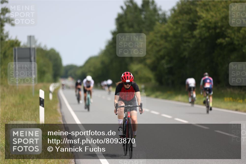22.06.2025 - Viking Triathlon Yannick Fuchs http://msf.ph/oto/8093870 22.06.2025 11:56:05 Radfahren 125, 217, 245, 379, 499, 555 meine-sportfotos.de