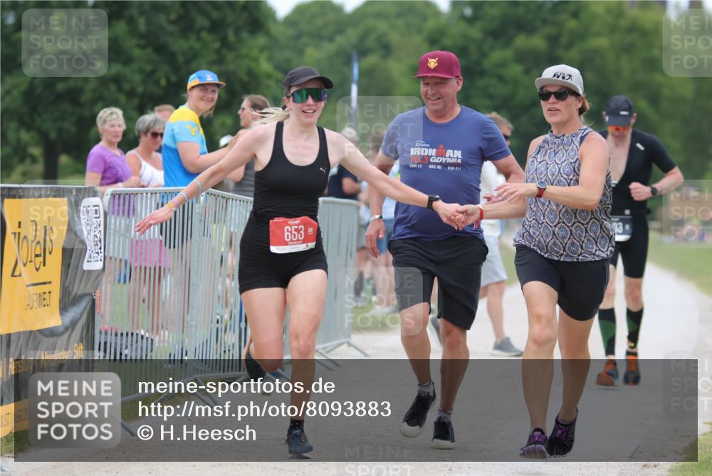 22.06.2025 - Viking Triathlon H.Heesch http://msf.ph/oto/8093883 22.06.2025 15:19:52 Laufen 403, 653 meine-sportfotos.de