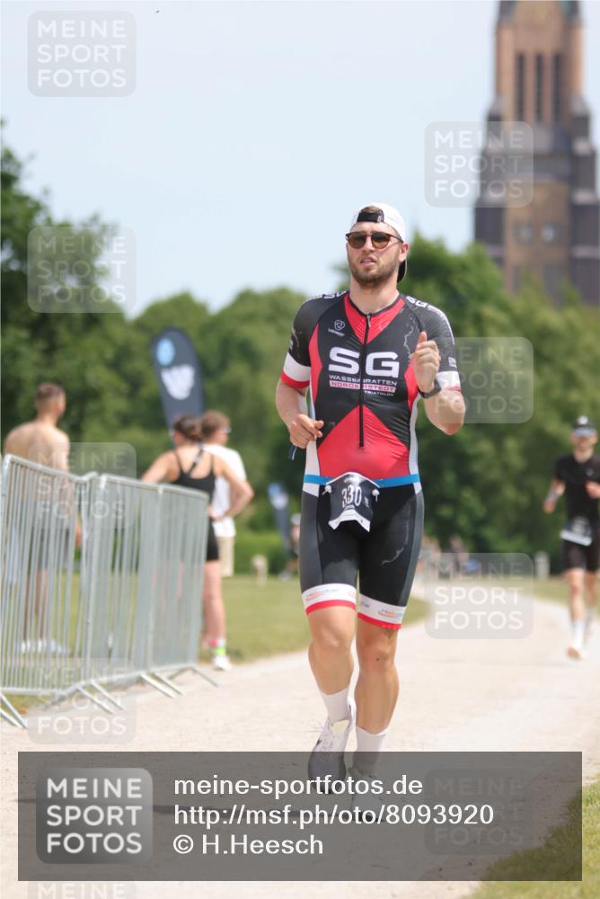 22.06.2025 - Viking Triathlon H.Heesch http://msf.ph/oto/8093920 22.06.2025 13:03:58 Laufen 193, 214, 330 meine-sportfotos.de