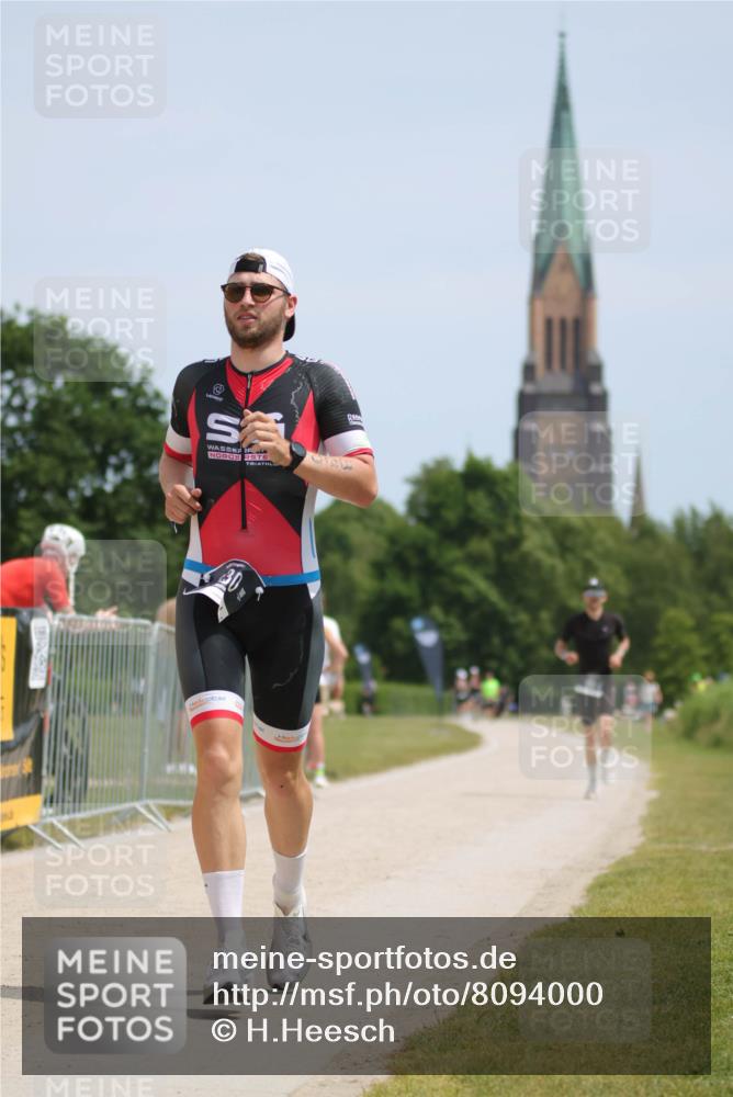 22.06.2025 - Viking Triathlon H.Heesch http://msf.ph/oto/8094000 22.06.2025 13:03:59 Laufen 193, 214, 330 meine-sportfotos.de