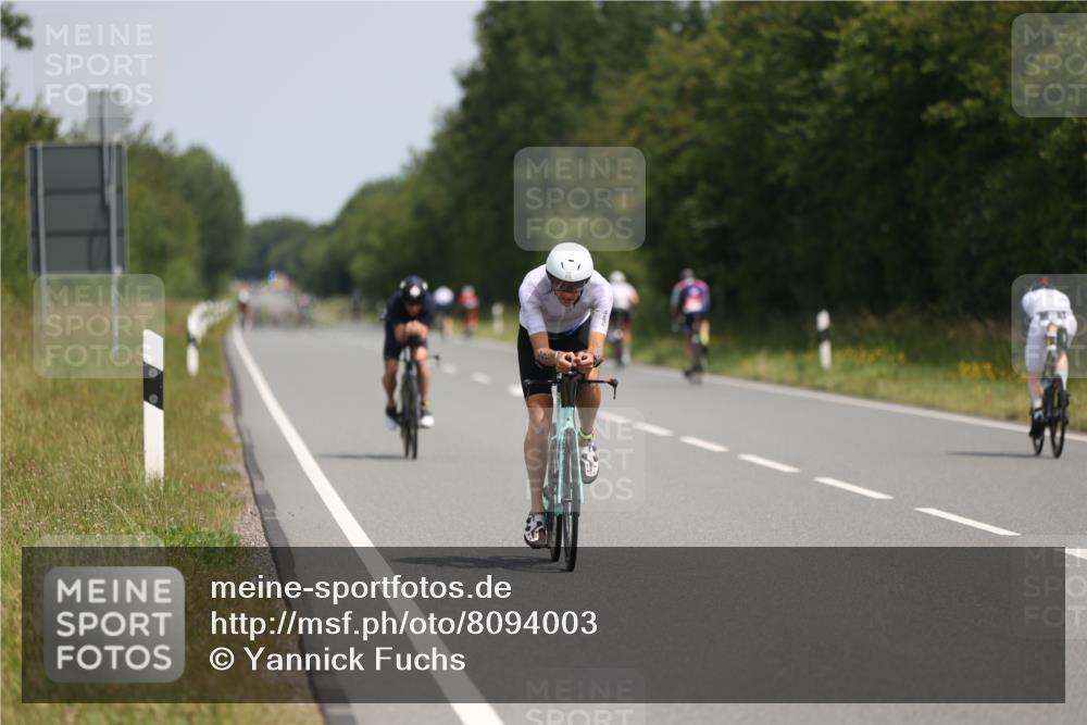22.06.2025 - Viking Triathlon Yannick Fuchs http://msf.ph/oto/8094003 22.06.2025 11:56:08 Radfahren 125, 245, 379, 493, 499, 555 meine-sportfotos.de