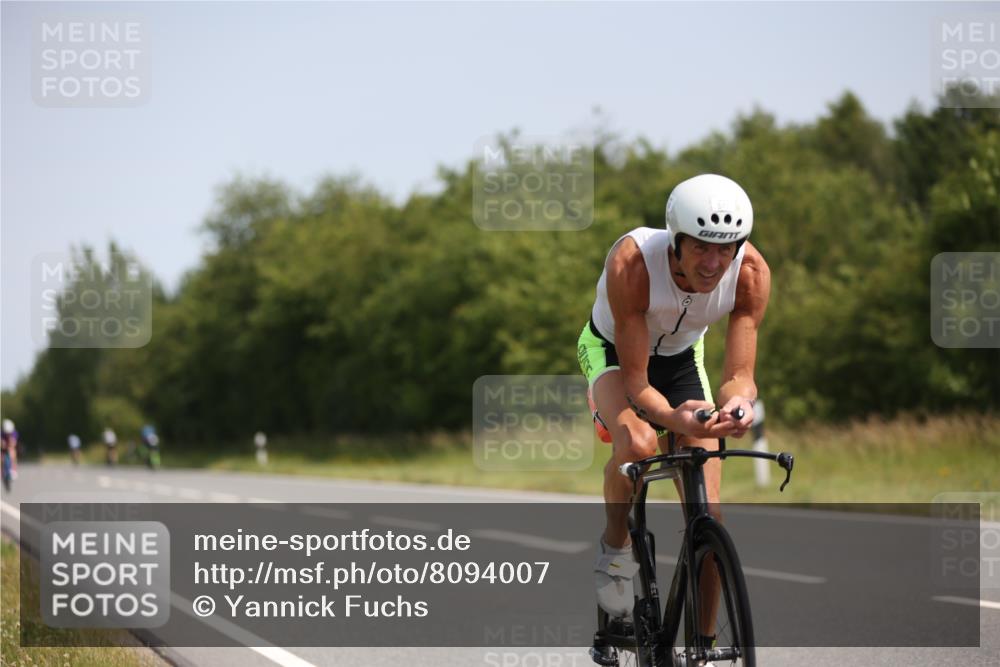 22.06.2025 - Viking Triathlon Yannick Fuchs http://msf.ph/oto/8094007 22.06.2025 11:19:37 Radfahren 255, 299, 349 meine-sportfotos.de