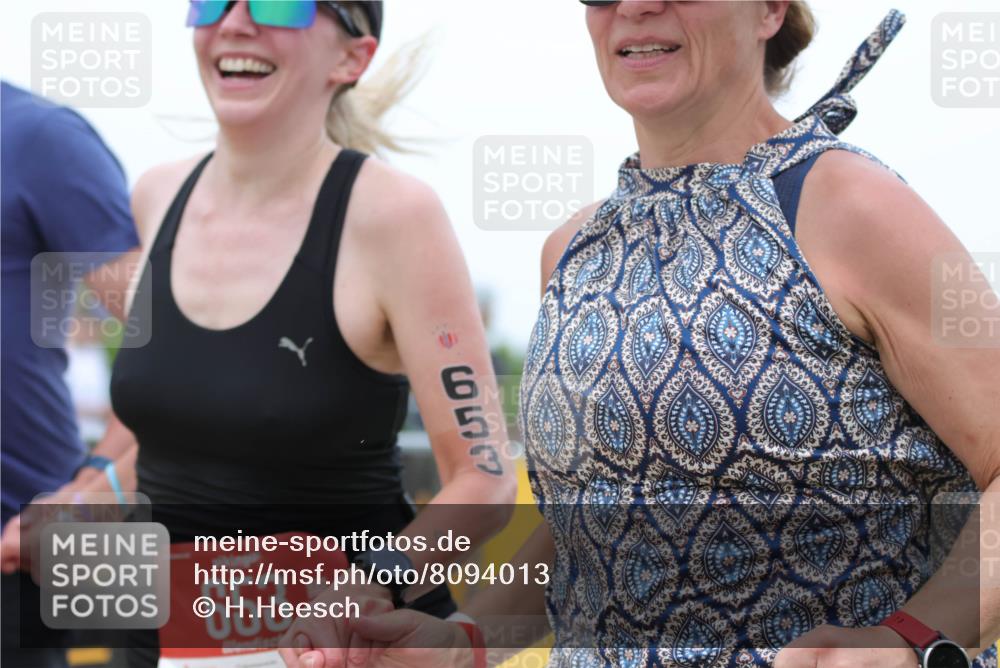 22.06.2025 - Viking Triathlon H.Heesch http://msf.ph/oto/8094013 22.06.2025 15:19:56 Laufen 403, 653 meine-sportfotos.de
