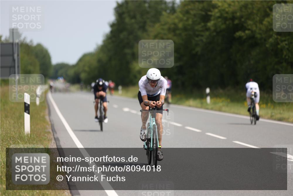 22.06.2025 - Viking Triathlon Yannick Fuchs http://msf.ph/oto/8094018 22.06.2025 11:56:09 Radfahren 125, 245, 379, 493, 499, 555, 647 meine-sportfotos.de