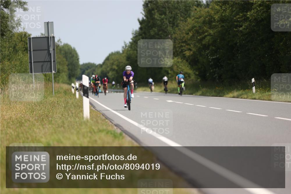 22.06.2025 - Viking Triathlon Yannick Fuchs http://msf.ph/oto/8094019 22.06.2025 11:19:38 Radfahren 255, 299, 349, 520 meine-sportfotos.de