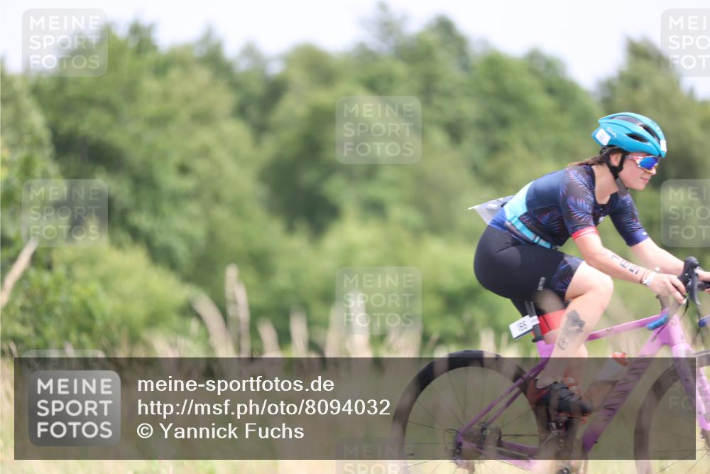 22.06.2025 - Viking Triathlon Yannick Fuchs http://msf.ph/oto/8094032 22.06.2025 13:44:20 Radfahren 165, 634 meine-sportfotos.de