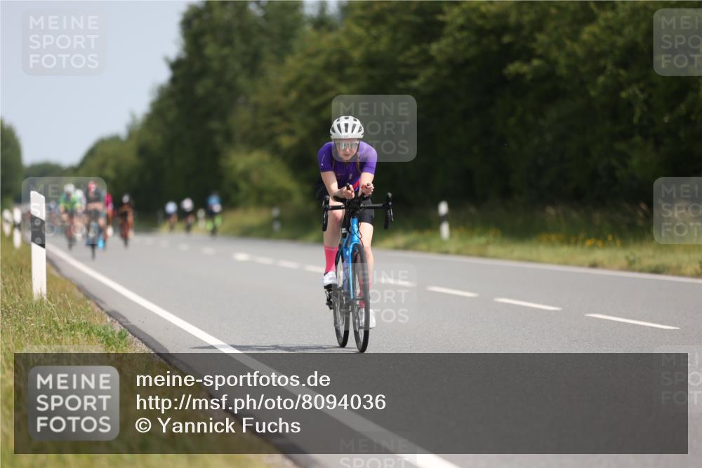 22.06.2025 - Viking Triathlon Yannick Fuchs http://msf.ph/oto/8094036 22.06.2025 11:19:41 Radfahren 17, 62, 278, 299, 349, 520 meine-sportfotos.de