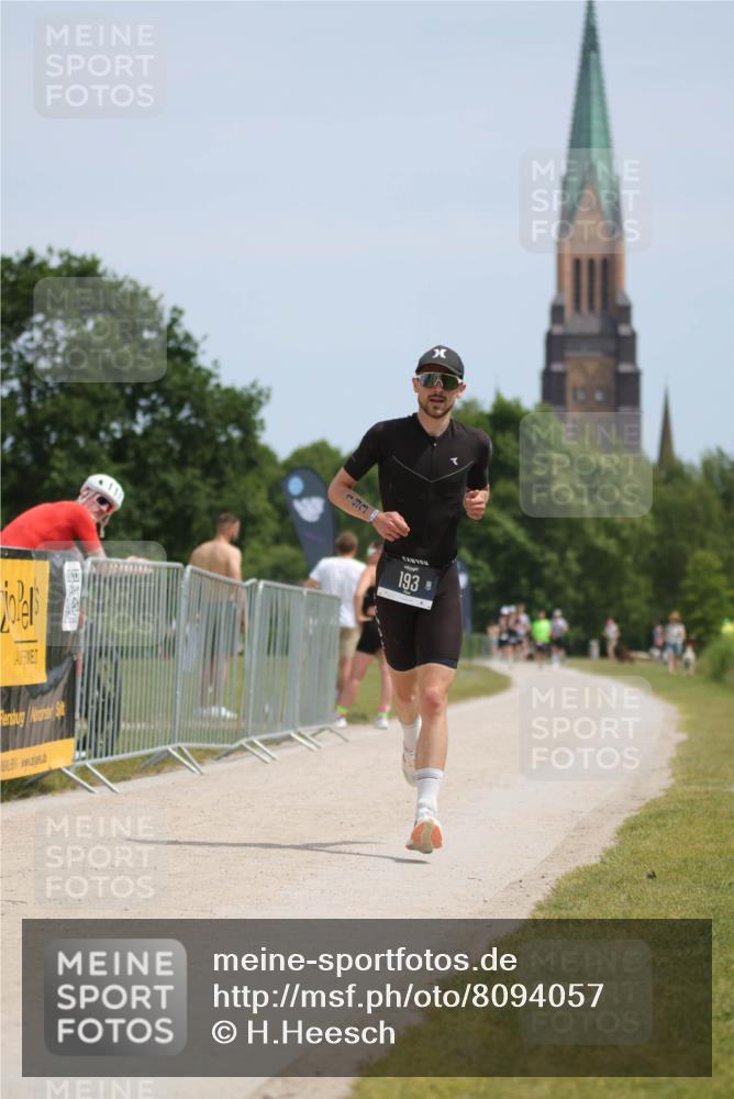 22.06.2025 - Viking Triathlon H.Heesch http://msf.ph/oto/8094057 22.06.2025 13:04:04 Laufen 193, 330 meine-sportfotos.de