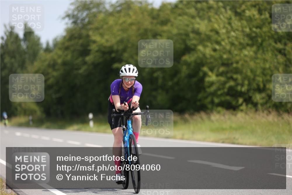 22.06.2025 - Viking Triathlon Yannick Fuchs http://msf.ph/oto/8094060 22.06.2025 11:19:42 Radfahren 17, 62, 278, 299, 457, 520 meine-sportfotos.de