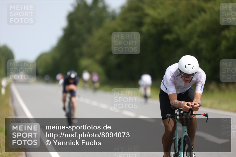 22.06.2025 - Viking Triathlon Yannick Fuchs http://msf.ph/oto/8094073 22.06.2025 11:56:10 Radfahren 125, 379, 442, 493, 499, 555, 647 meine-sportfotos.de