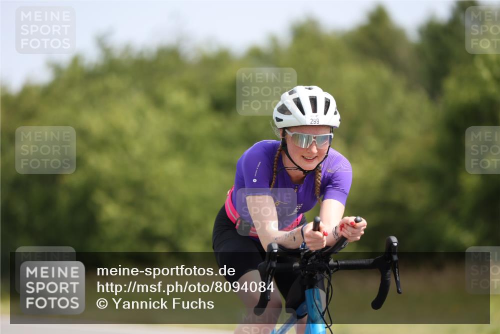 22.06.2025 - Viking Triathlon Yannick Fuchs http://msf.ph/oto/8094084 22.06.2025 11:19:43 Radfahren 17, 62, 100, 224, 278, 299, 457, 520, 623 meine-sportfotos.de