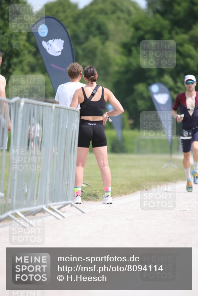 22.06.2025 - Viking Triathlon H.Heesch http://msf.ph/oto/8094114 22.06.2025 13:04:20 Laufen 1, 527 meine-sportfotos.de
