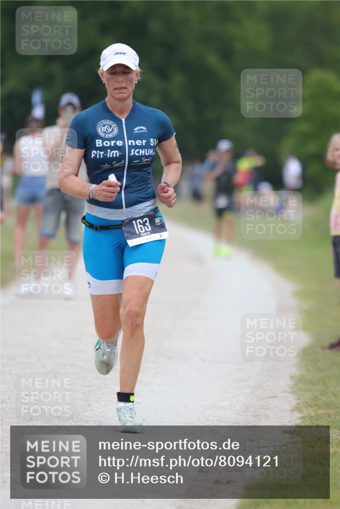 22.06.2025 - Viking Triathlon H.Heesch http://msf.ph/oto/8094121 22.06.2025 15:20:31 Laufen 163 meine-sportfotos.de