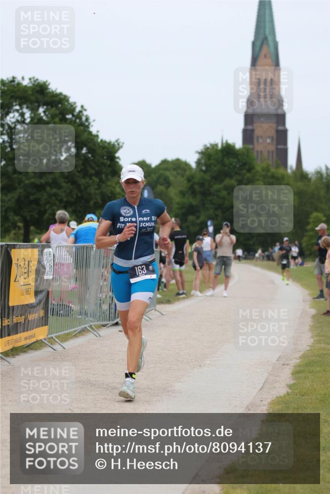 22.06.2025 - Viking Triathlon H.Heesch http://msf.ph/oto/8094137 22.06.2025 15:20:33 Laufen 163 meine-sportfotos.de
