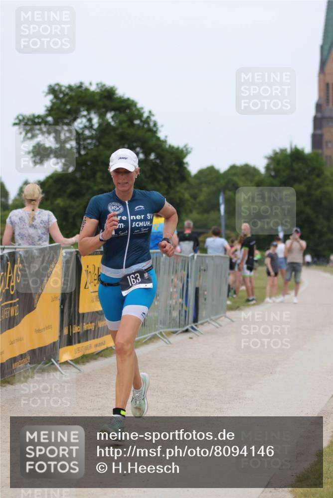 22.06.2025 - Viking Triathlon H.Heesch http://msf.ph/oto/8094146 22.06.2025 15:20:34 Laufen 163 meine-sportfotos.de