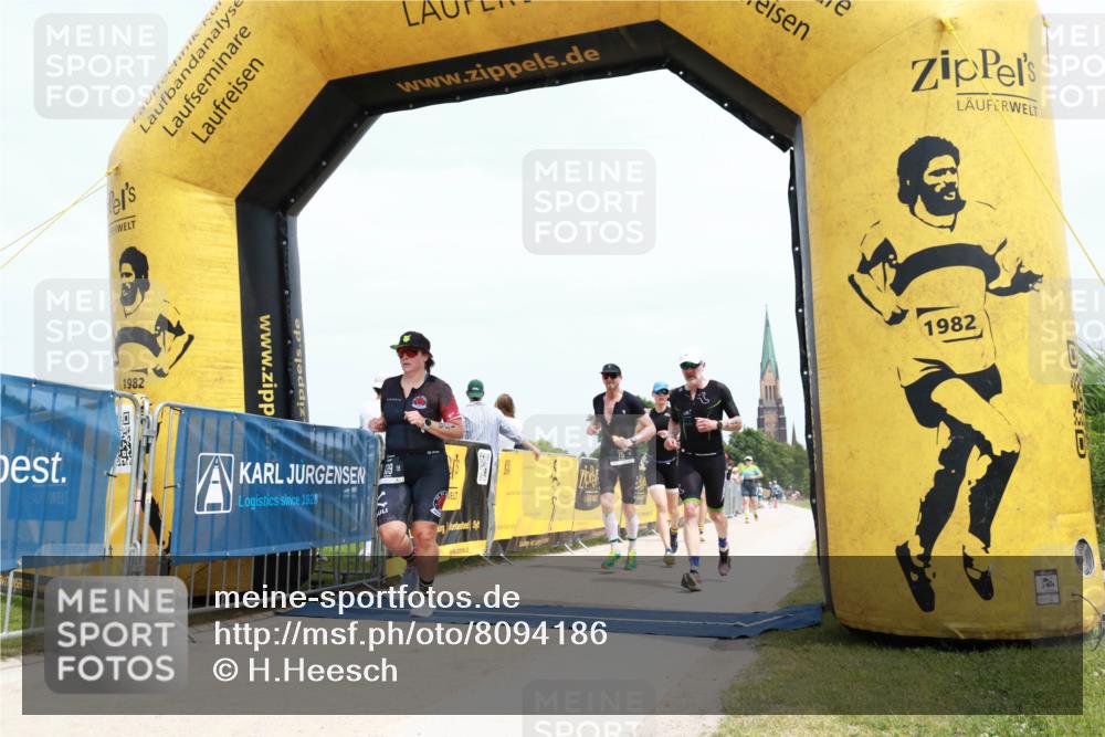 22.06.2025 - Viking Triathlon H.Heesch http://msf.ph/oto/8094186 22.06.2025 14:02:28 Laufen 70, 75, 139, 200, 375 meine-sportfotos.de