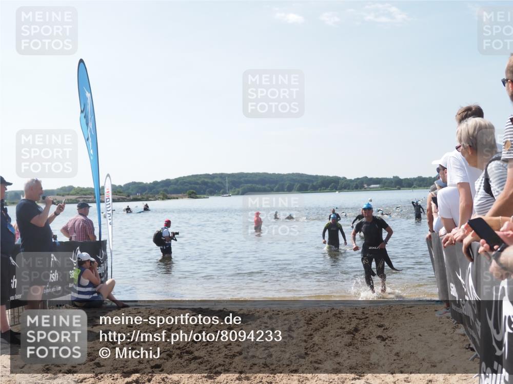 22.06.2025 - Viking Triathlon MichiJ http://msf.ph/oto/8094233 22.06.2025 10:40:05 Schwimmen 248, 283, 538 meine-sportfotos.de