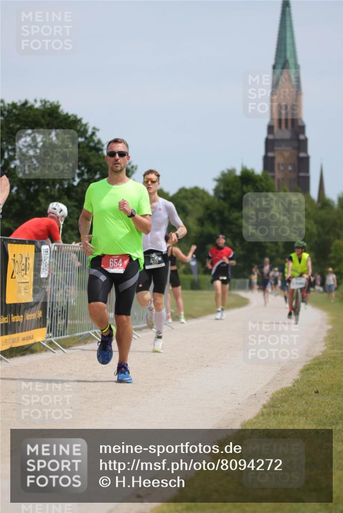 22.06.2025 - Viking Triathlon H.Heesch http://msf.ph/oto/8094272 22.06.2025 13:04:30 Laufen 1, 435, 527, 536, 641, 654 meine-sportfotos.de