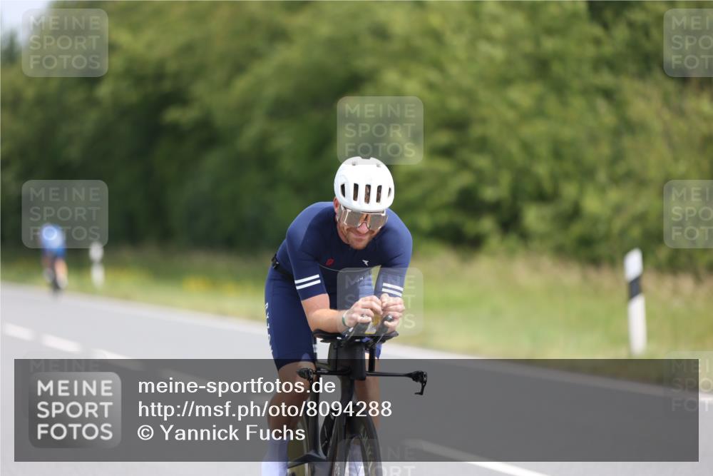 22.06.2025 - Viking Triathlon Yannick Fuchs http://msf.ph/oto/8094288 22.06.2025 11:56:36 Radfahren 132, 326, 356, 465, 601, 645 meine-sportfotos.de
