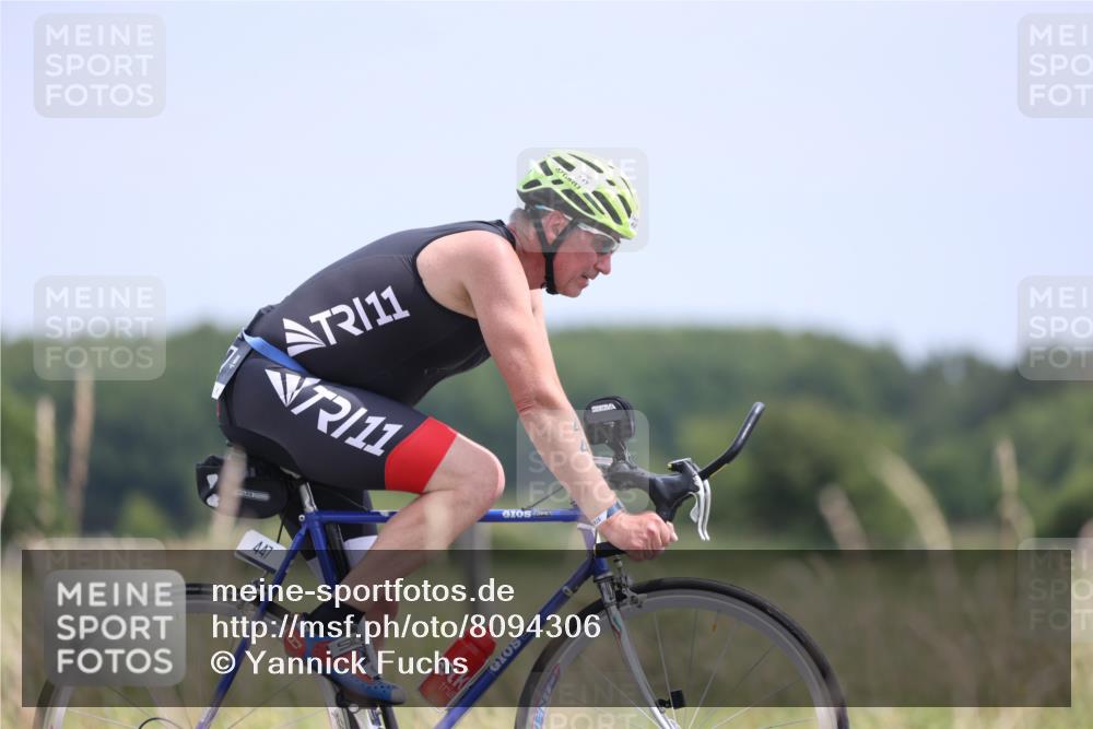 22.06.2025 - Viking Triathlon Yannick Fuchs http://msf.ph/oto/8094306 22.06.2025 13:45:00 Radfahren 447 meine-sportfotos.de